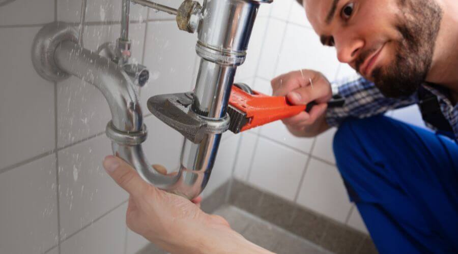 Professional emergency plumbing in Ogema, WI